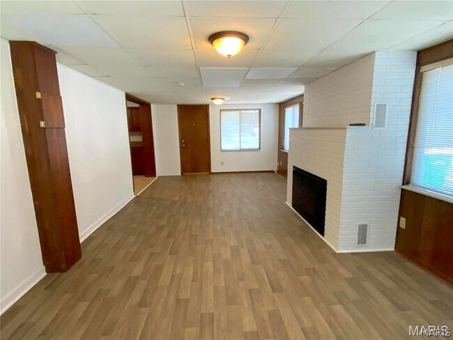 Foto del edificio - 120 Dean Ave