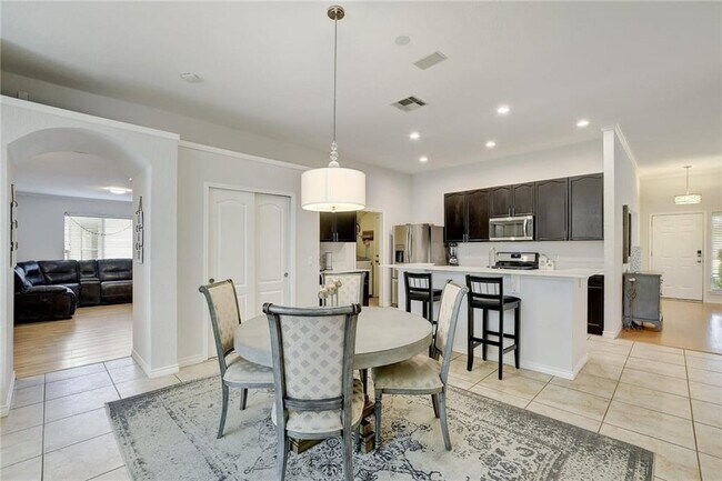Building Photo - 8905 Colberg Dr