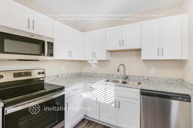 Foto del edificio - 2826 17th Ave N