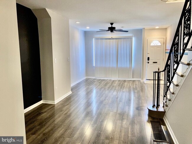 Building Photo - 2647 S 12th St