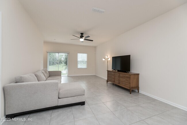 Foto del edificio - 9621 Baylin Ct
