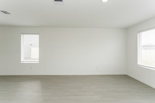 Foto del edificio - 10829 Bird Of Paradise Ln