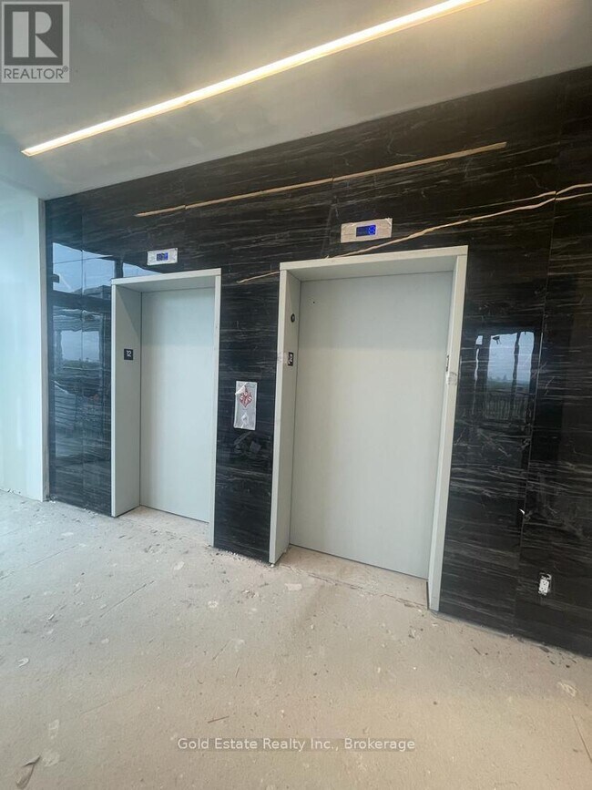 Photo du bâtiment - 90 Glen Everest Rd