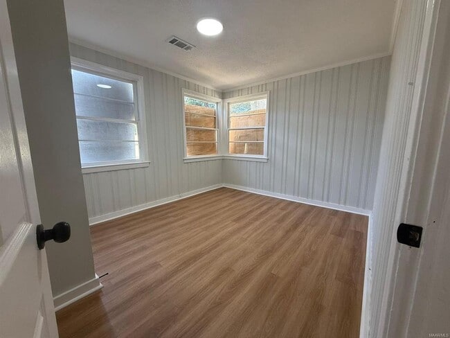 Foto del edificio - 2634 Highland Ave