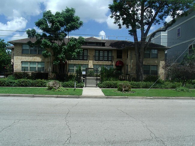 Building Photo - 4414 La Branch St