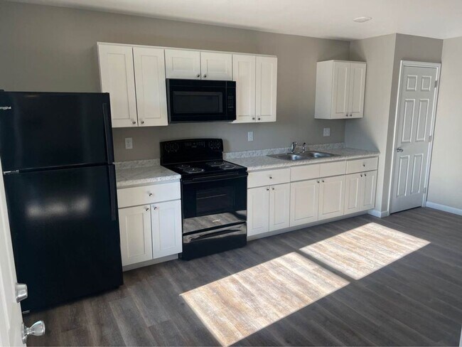 Foto del edificio - 2 Bedroom, 1 Bath apartment