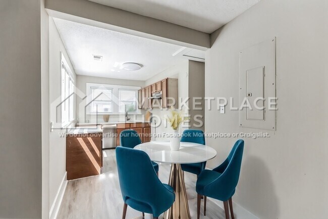 Foto del edificio - 273 N Hollywood St