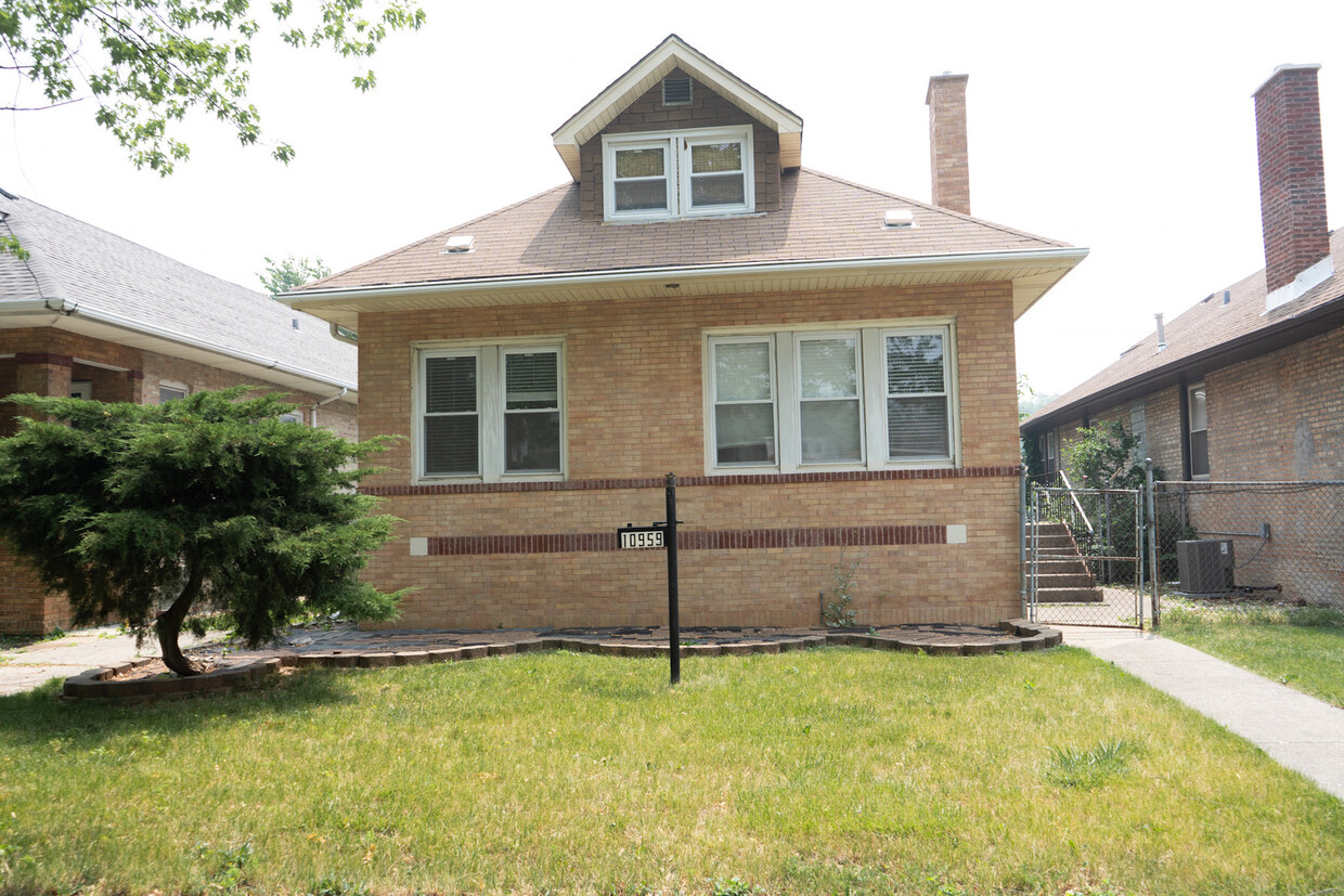 Primary Photo - 10959 S Church St