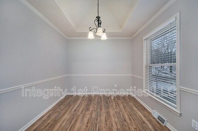 Foto del edificio - 6410 NW Hilldale Dr