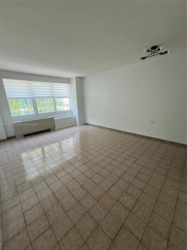 Foto del edificio - 1250 West Ave