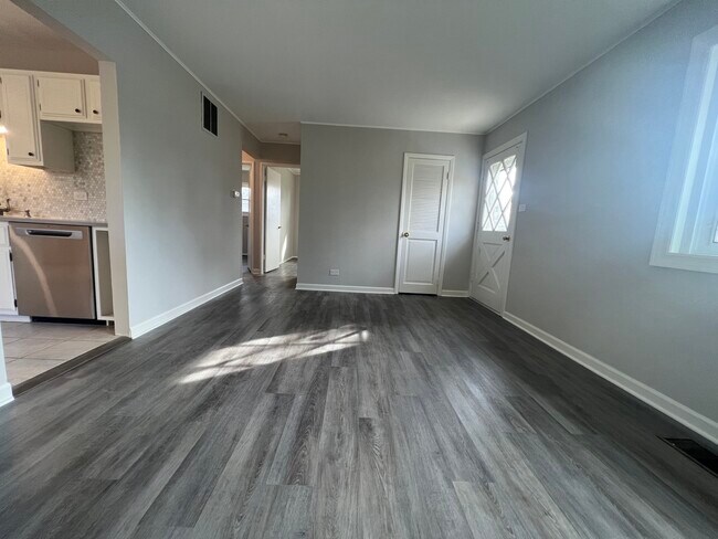 Foto del edificio - 2704 George Ct