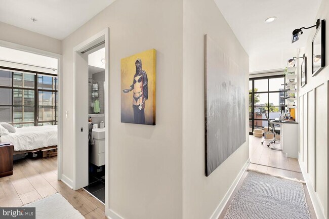 Foto del edificio - 2030 8th St NW