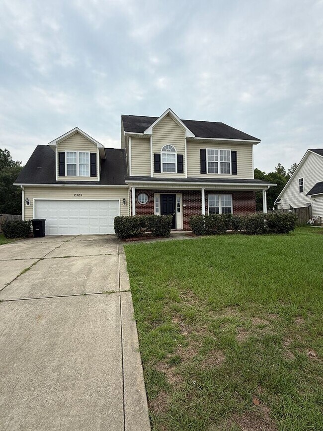 Foto del edificio - Cute 3 Bed 2.5 Bath Home with Bonus Room