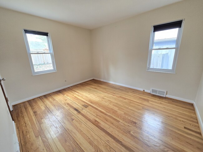 Building Photo - 222 Buena Vista Ave