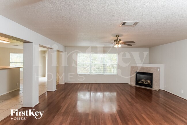 Foto del edificio - 7711 Braun Bend