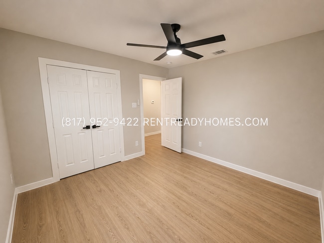 Foto del edificio - 10433 N Oswego St