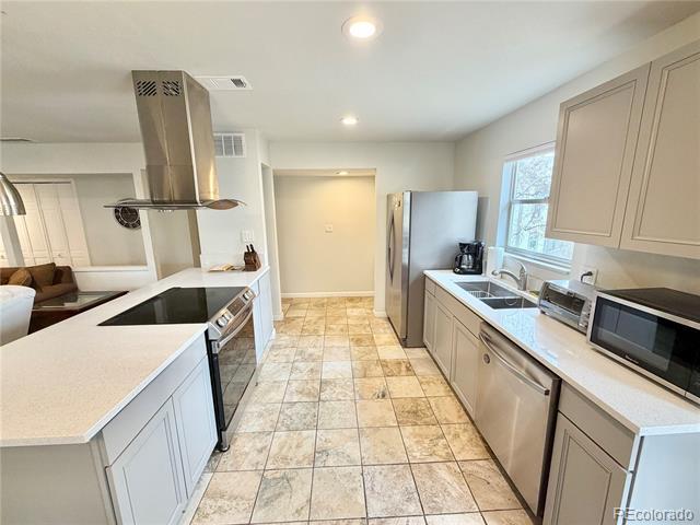 Building Photo - 7269 S Xenia Cir