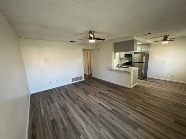 Foto del edificio - 48380 Garbo Dr