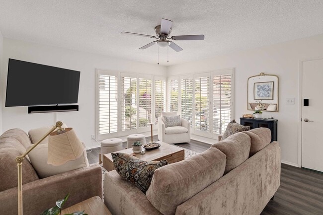 Foto del edificio - 554 2nd St