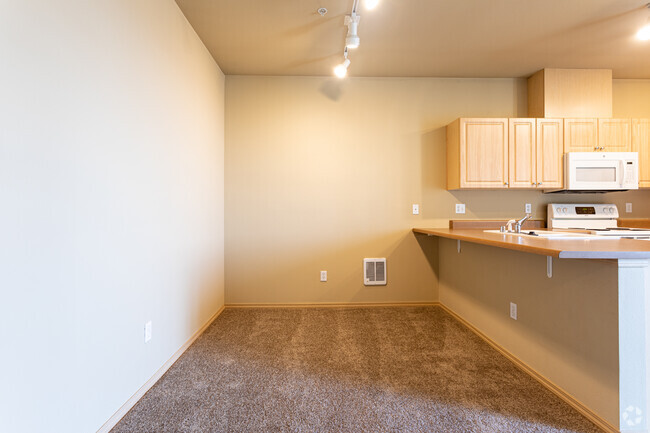 1BR, 1BA - 577 SF - Stillwater Apartments