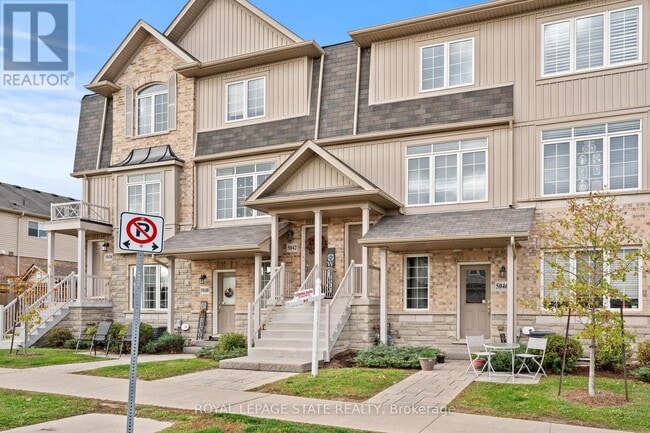 Photo du bâtiment - 5044 Serena Dr