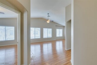 Building Photo - 6473 Stone Dry Ave