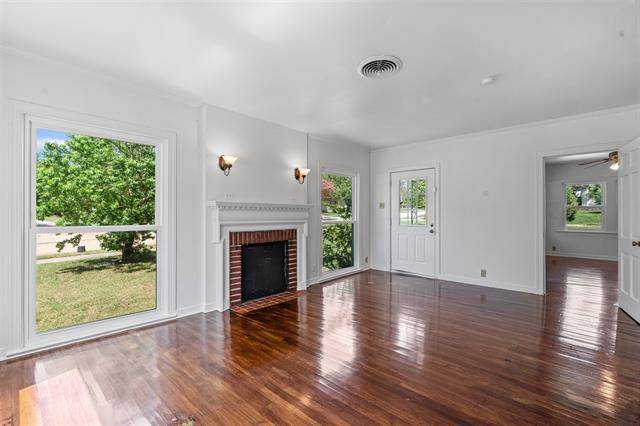 Foto del edificio - 720 E Walnut St