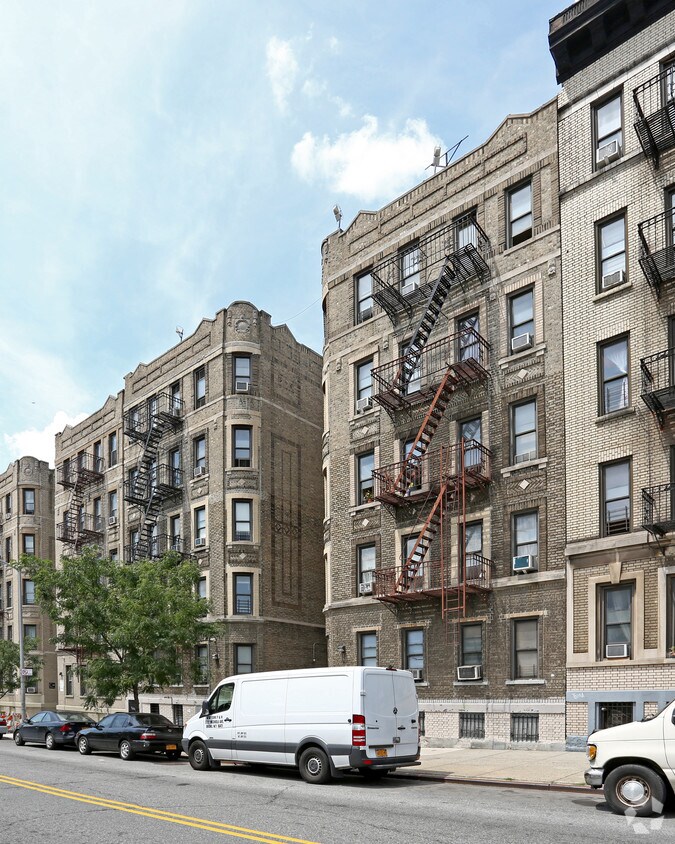 10608 Convent Avenue Apartments in New York, NY