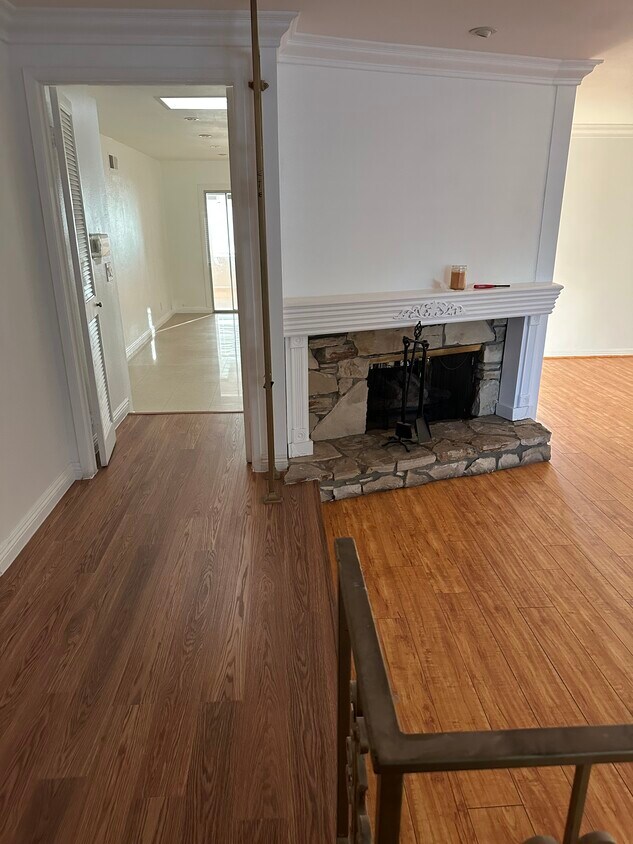 Foto principal - 503 S Vicki Ln