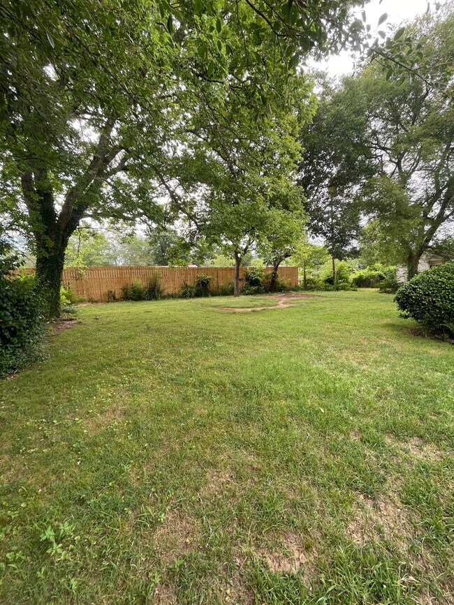 Foto del edificio - 4 bed 2.5 bathroom house