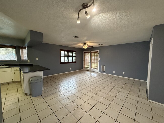 Foto del edificio - 1356 S 41st Ave