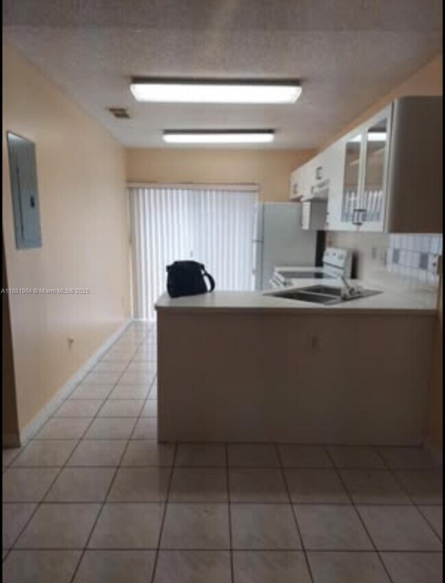 Foto del edificio - 1146 NW 126th Ct