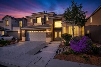 Building Photo - 7046 N Pink Flamingos Pl