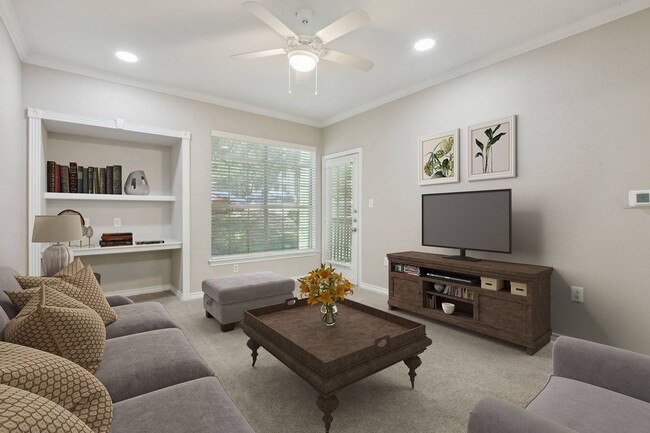 Living room with plush carpeting and built-in bookshelf - Museo