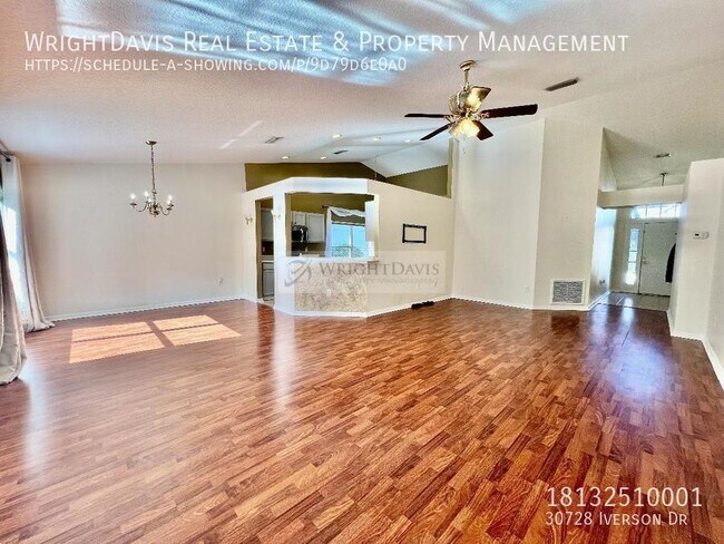 Building Photo - 30728 Iverson Dr