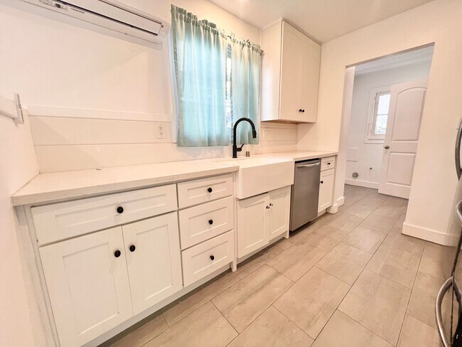 Foto del edificio - Stunning Ocean & Bay View Two-Story Home on the Long Beach Peninsula