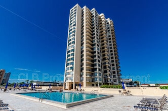 Building Photo - 3051 S Atlantic Ave