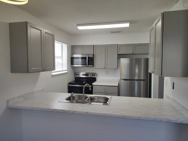 Building Photo - 2616 Chandalar Ln