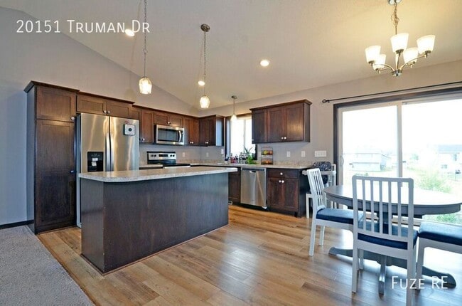 Building Photo - 20151 Truman Dr