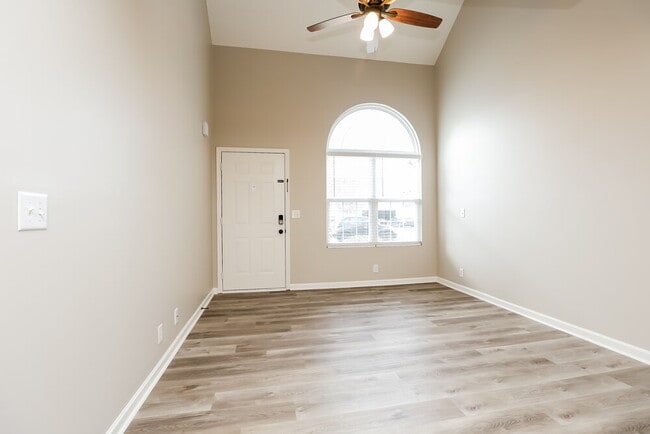 Building Photo - 4824 Nina Marie Ave