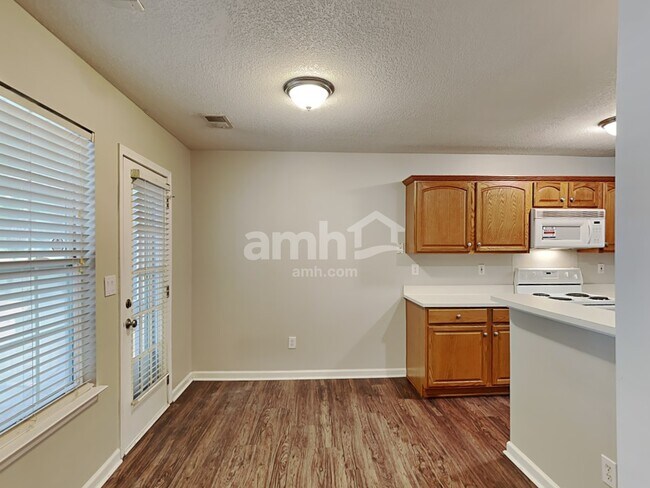 Building Photo - 3224 Blue Finch Lane