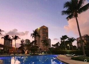 Building Photo - 19390 Collins Ave