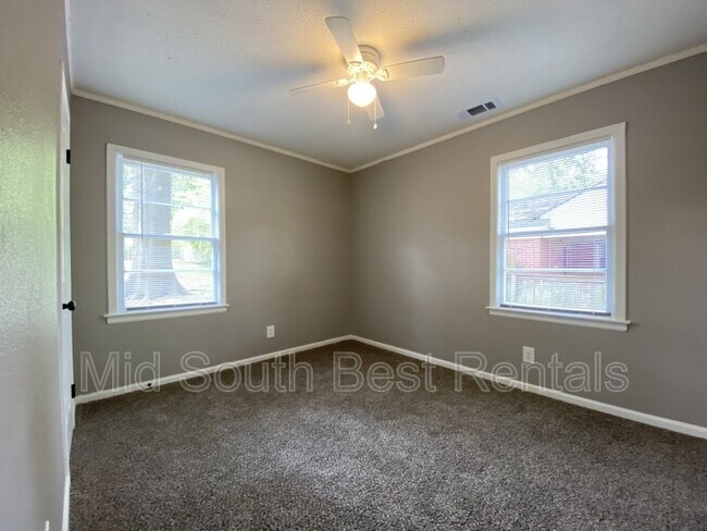Building Photo - 1397 Canfield Ave