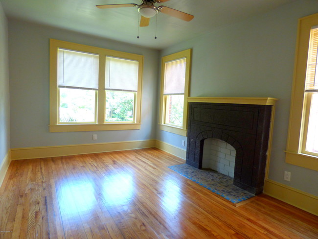 Foto del edificio - 1623 N Liberty St