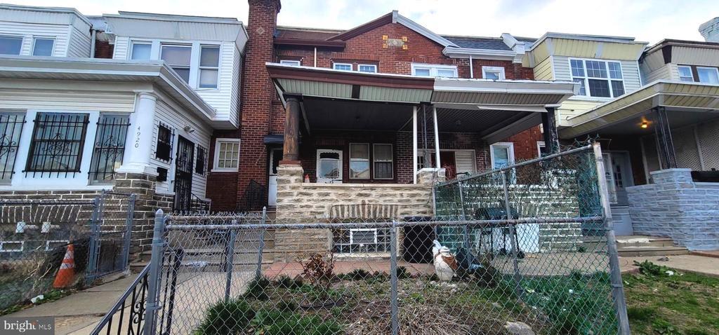 Primary Photo - 4922 N 8th St