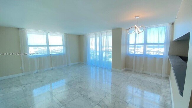 Foto del edificio - 650 West Ave