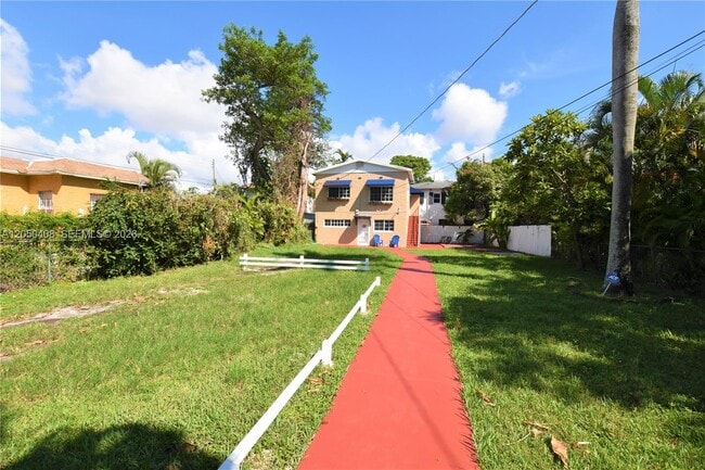 Foto del edificio - 2615 SW 20th St