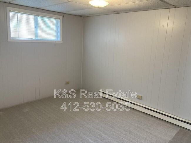 Foto del edificio - 411 Steck St