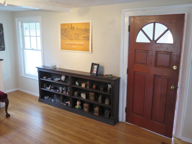 Foto del edificio - 1404 N Wanamassa Dr