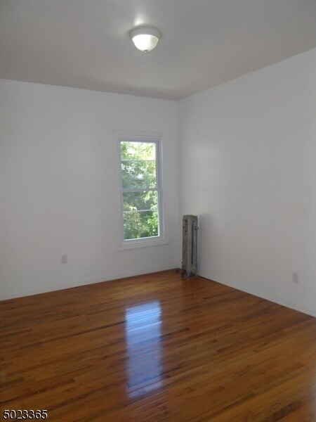 Foto del edificio - 25 Baldwin Ave